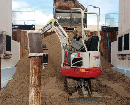 minikraan huren met machinist